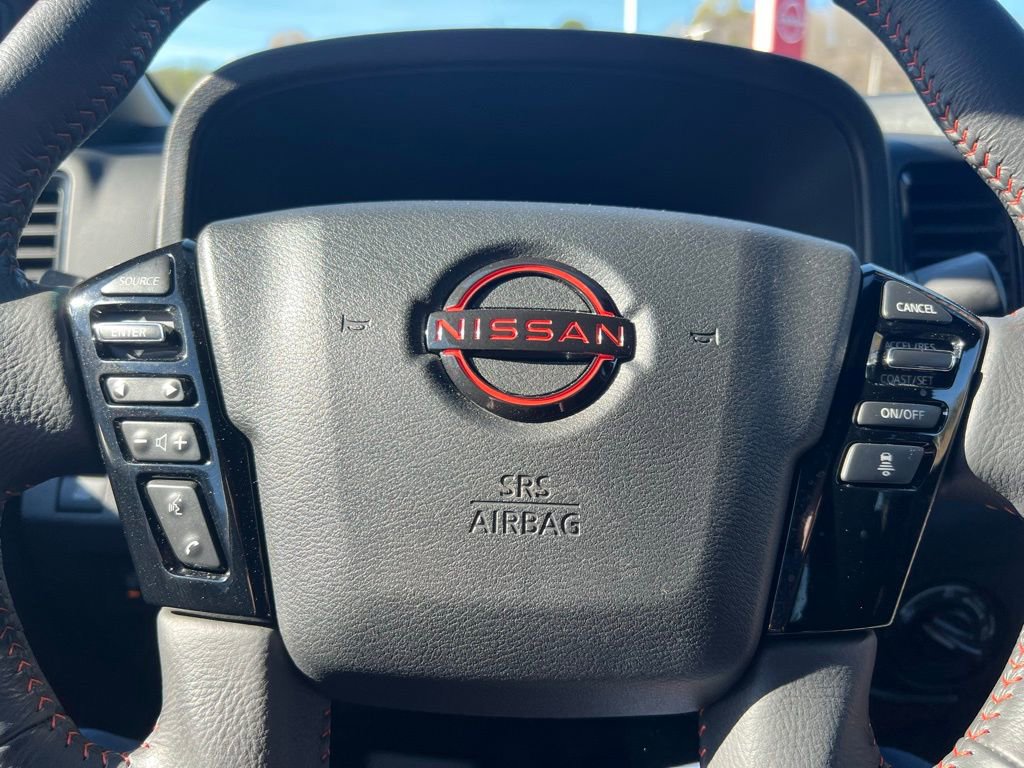 Used 2024 Nissan Frontier PRO-4X w/ Technology Package image 15