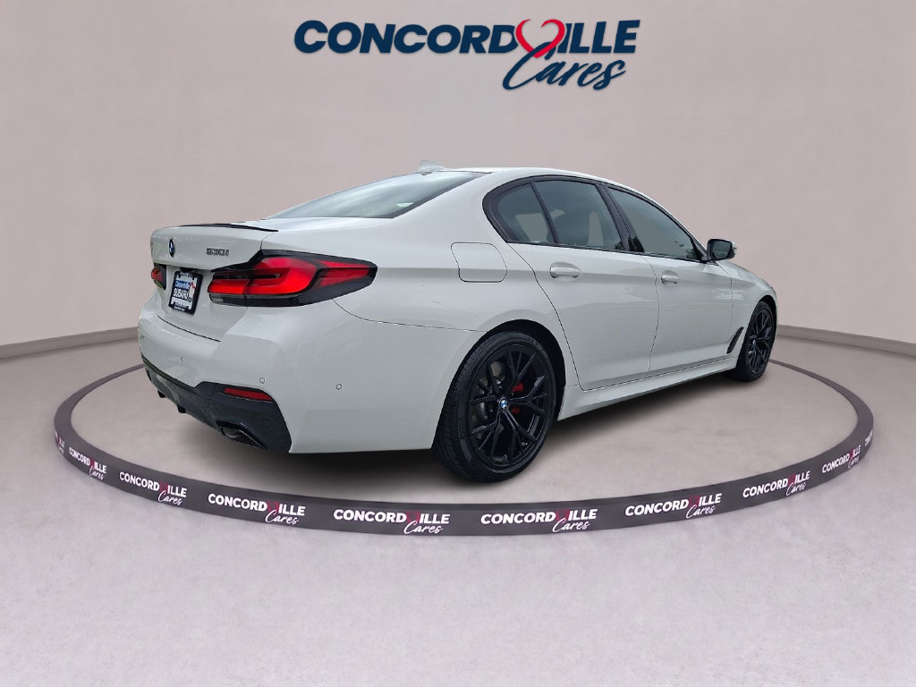 Used 2023 BMW 530i xDrive w/ M Sport Package AWD/4WD image 6