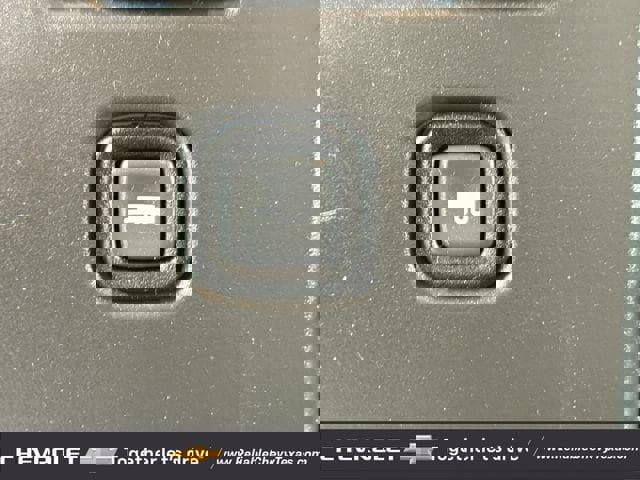 Used 2024 Chevrolet Express 2500 w/ Driver Convenience Package image 22