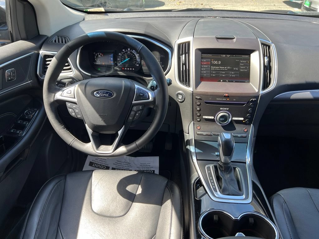 Used 2015 Ford Edge Titanium AWD/4WD image 32