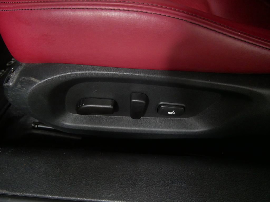 Used 2022 INFINITI Q60 Red Sport 400 image 18