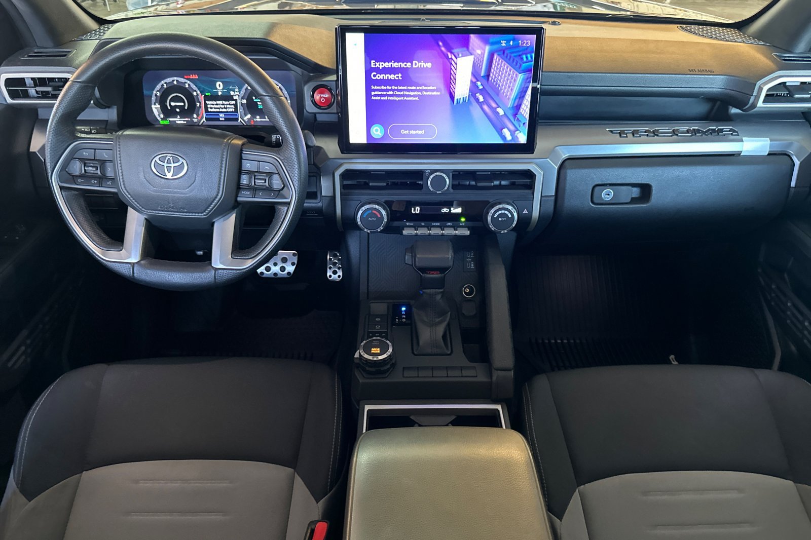 Used 2025 Toyota Tacoma TRD Sport AWD/4WD image 13