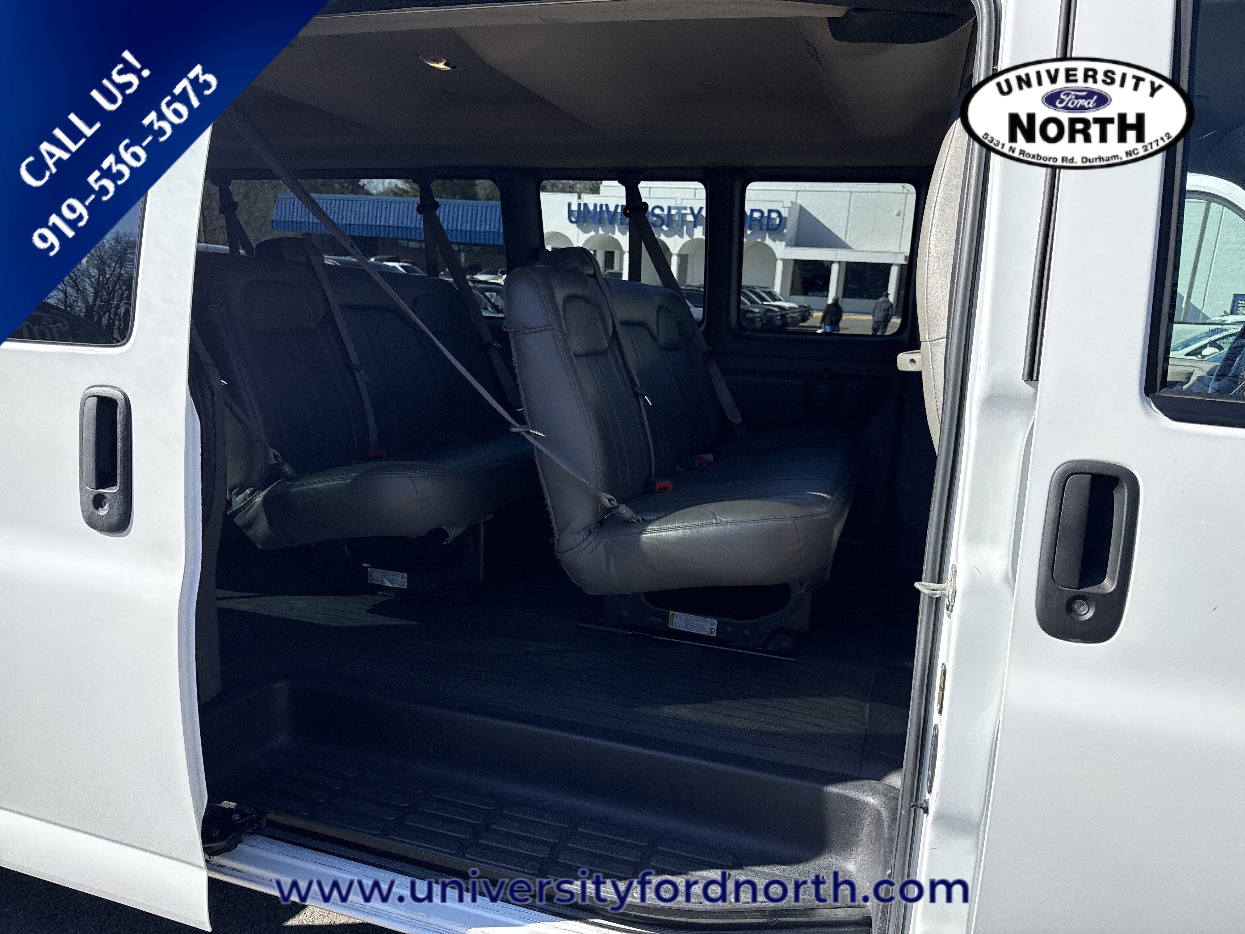 Used 2023 Chevrolet Express 3500 LS image 29