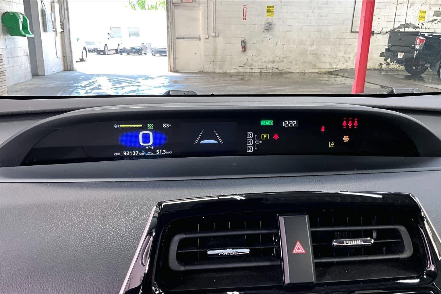 Used 2021 Toyota Prius L Eco FWD image 25