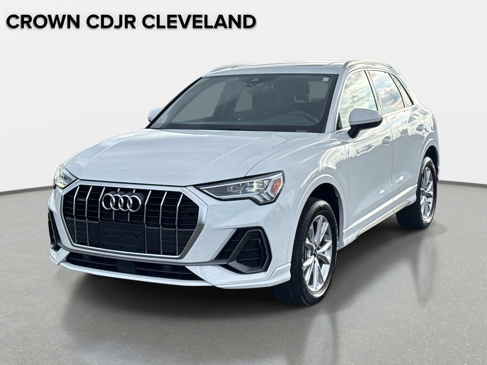 Used 2025 Audi Q3 2.0T Premium AWD/4WD image 9