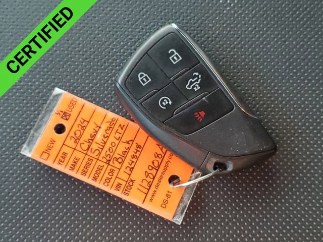 Certified 2024 Chevrolet Silverado 2500 LTZ w/ LTZ Plus Package image 38