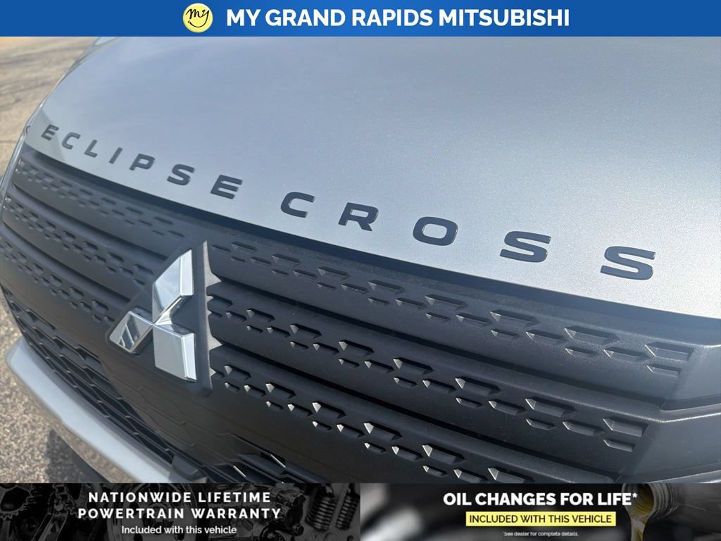 New 2026 Mitsubishi Eclipse Cross ES AWD/4WD image 8