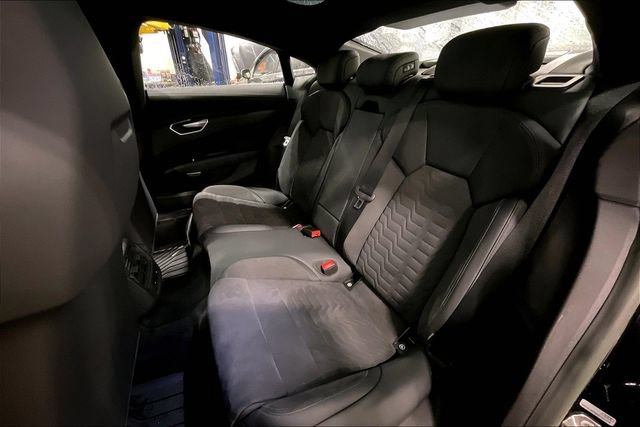 Certified 2023 Audi e-tron GT Premium Plus AWD/4WD image 26