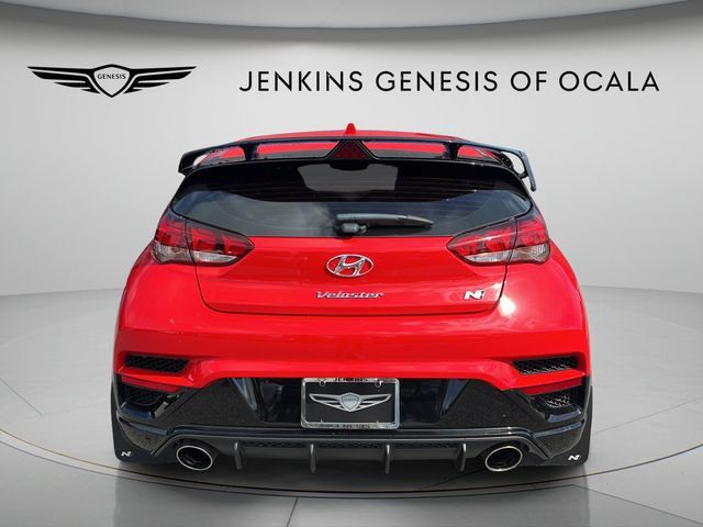 Used 2020 Hyundai Veloster N w/ Performance Package FWD image 4