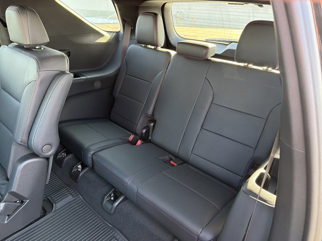 New 2026 Chevrolet Traverse Z71 image 27