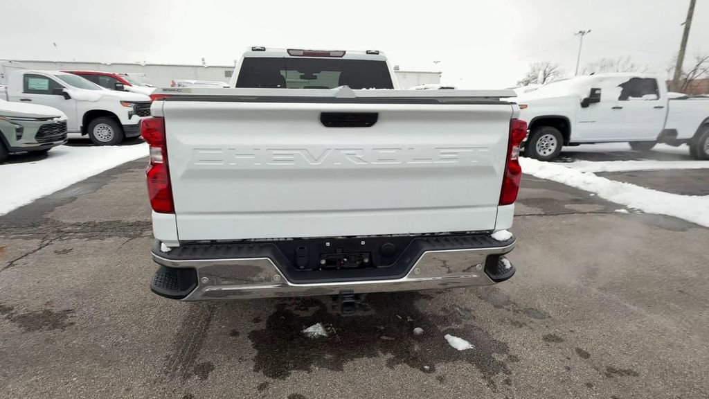 Used 2020 Chevrolet Silverado 1500 LT w/ Convenience Package image 7