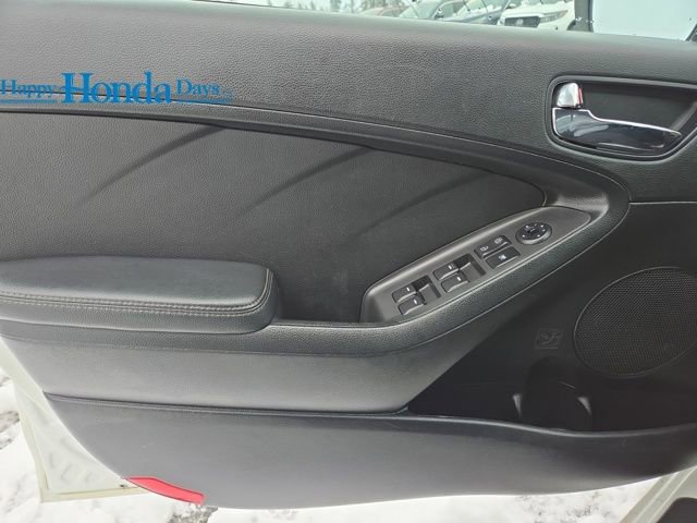 Used 2016 Kia Forte LX image 19