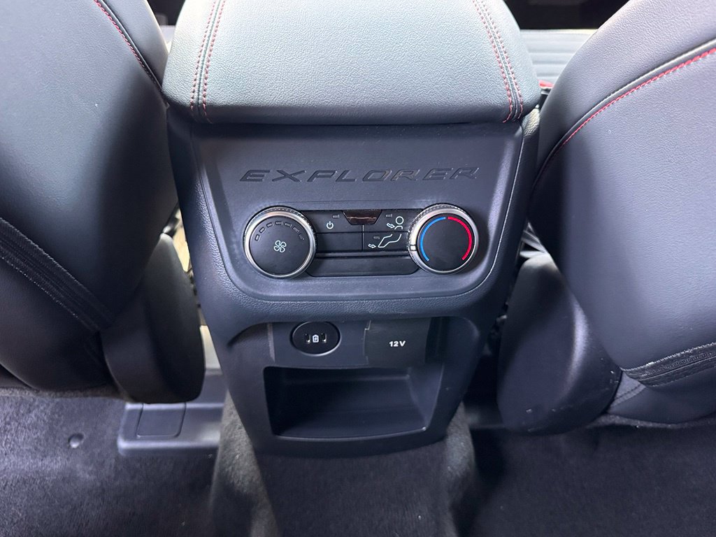 Used 2026 Ford Explorer ST-Line RWD image 28