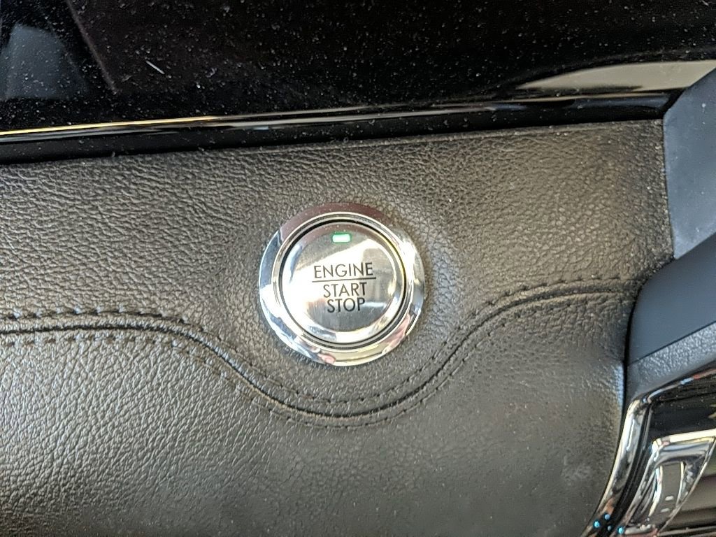 Used 2021 Lincoln Navigator L Reserve AWD/4WD image 29