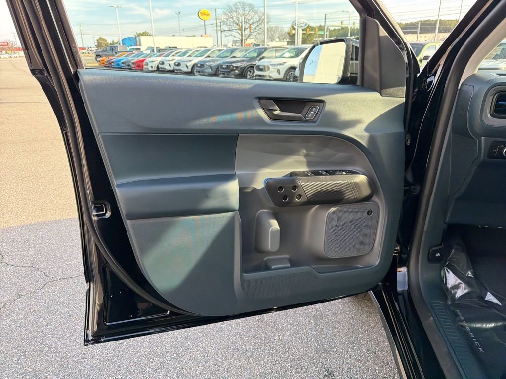 New 2026 Ford Maverick Lobo image 13