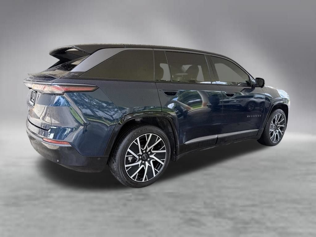 Used 2025 Jeep Wagoneer S Limited AWD/4WD image 3