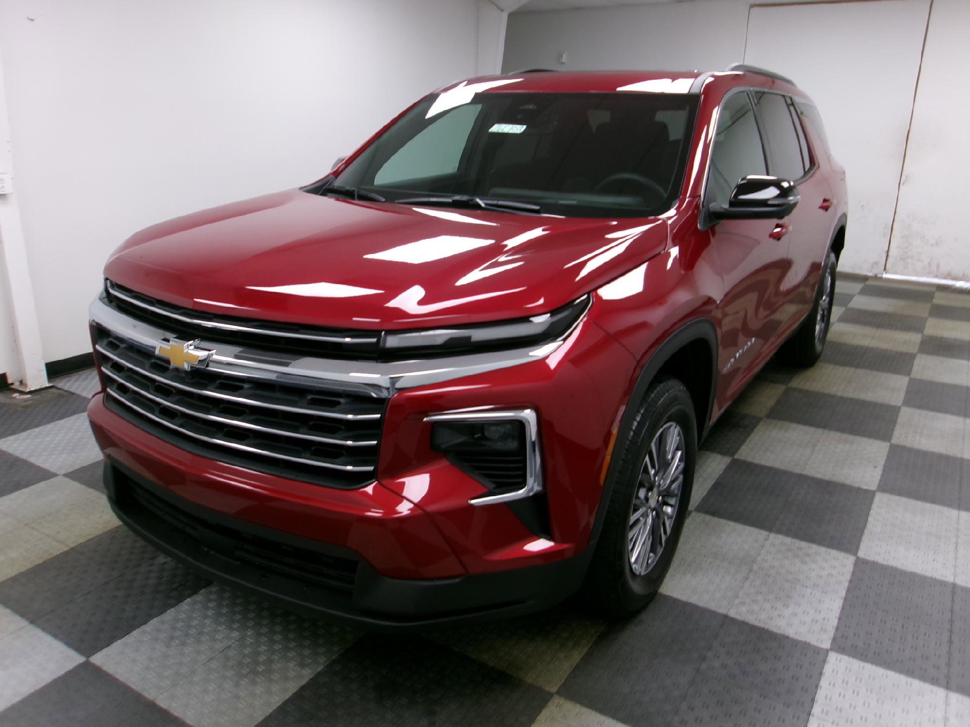 New 2026 Chevrolet Traverse LT w/ Driver Confidence Package