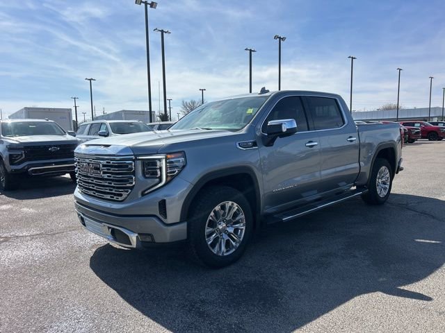 Used 2025 GMC Sierra 1500 Denali image 7