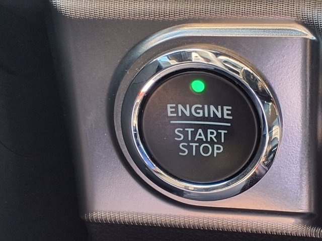 Used 2023 Ford F150 Raptor AWD/4WD image 11