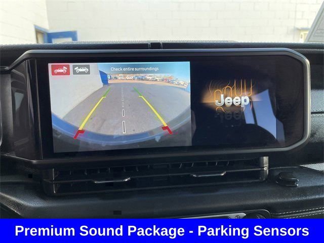 Used 2024 Jeep Wrangler High Altitude image 13