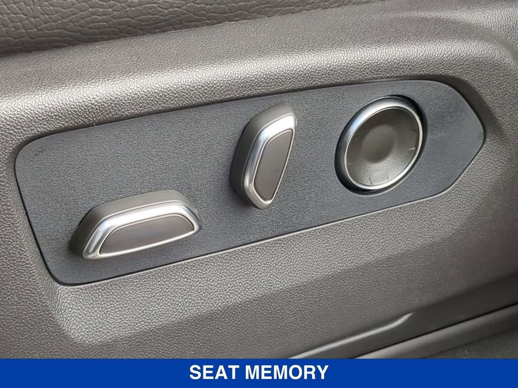 New 2026 GMC Yukon XL Denali w/ Sun & Power Step Package image 16