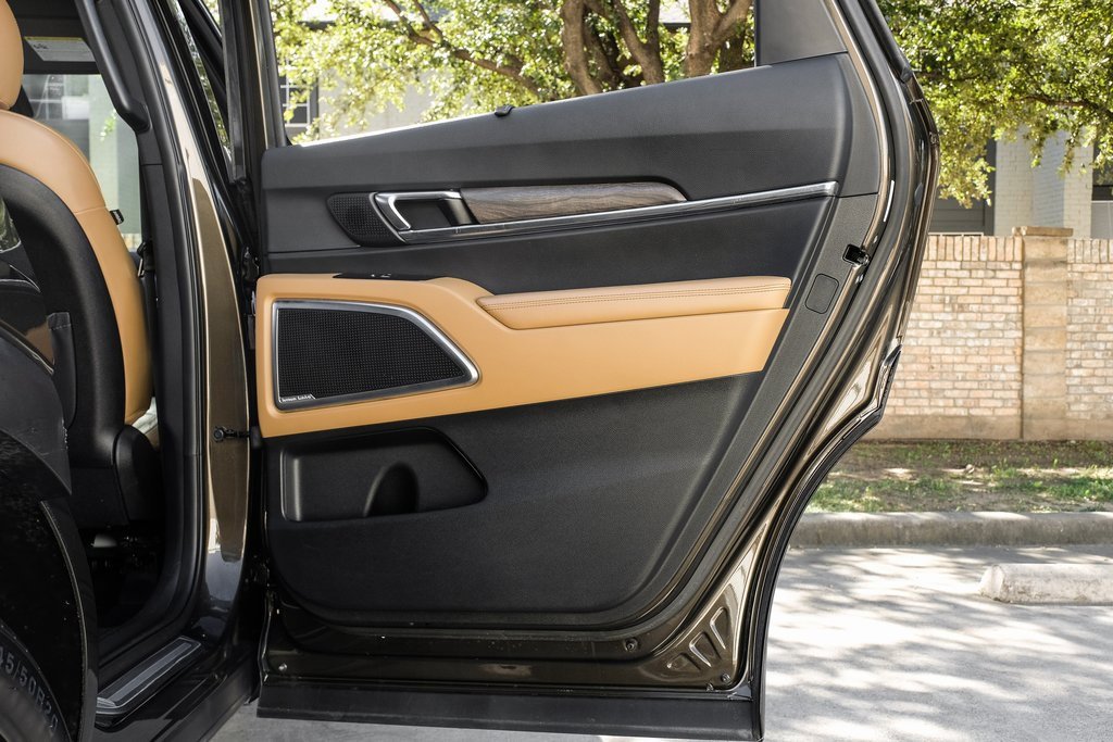 Used 2022 Kia Telluride SX image 60