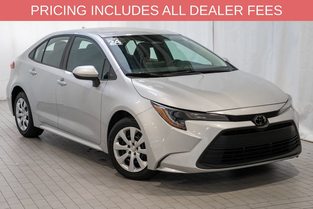 Used 2024 Toyota Corolla LE FWD image 1