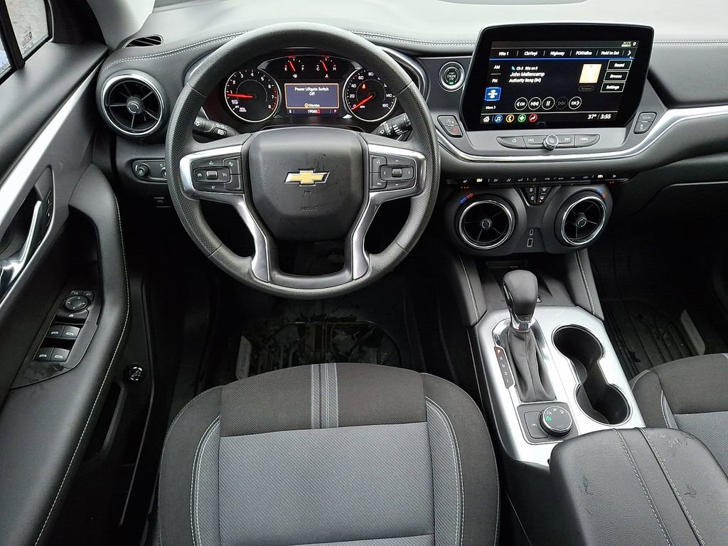 Used 2023 Chevrolet Blazer LT w/ Convenience Package image 11