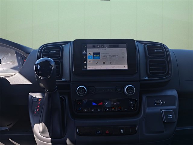 New 2024 RAM ProMaster 2500 w/ Convenience Group image 14