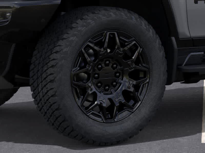 New 2025 GMC Hummer EV 2X w/ LPO, Dark Essentials Package AWD/4WD image 9