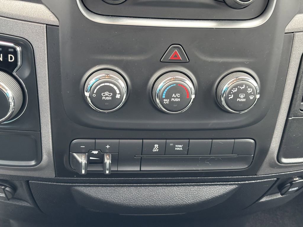 Used 2016 RAM 1500 Express image 18