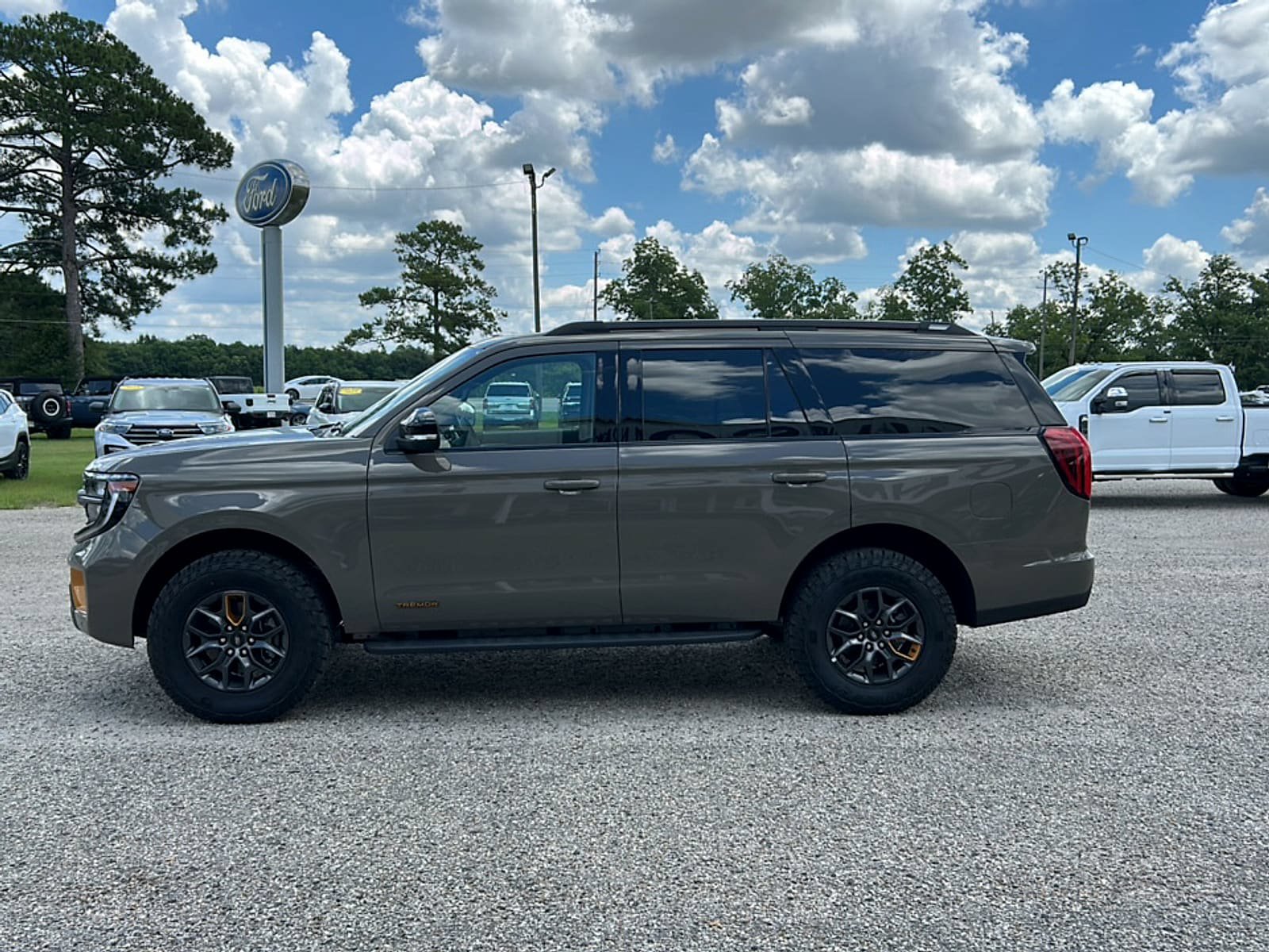 New 2026 Ford Expedition Tremor AWD/4WD image 3