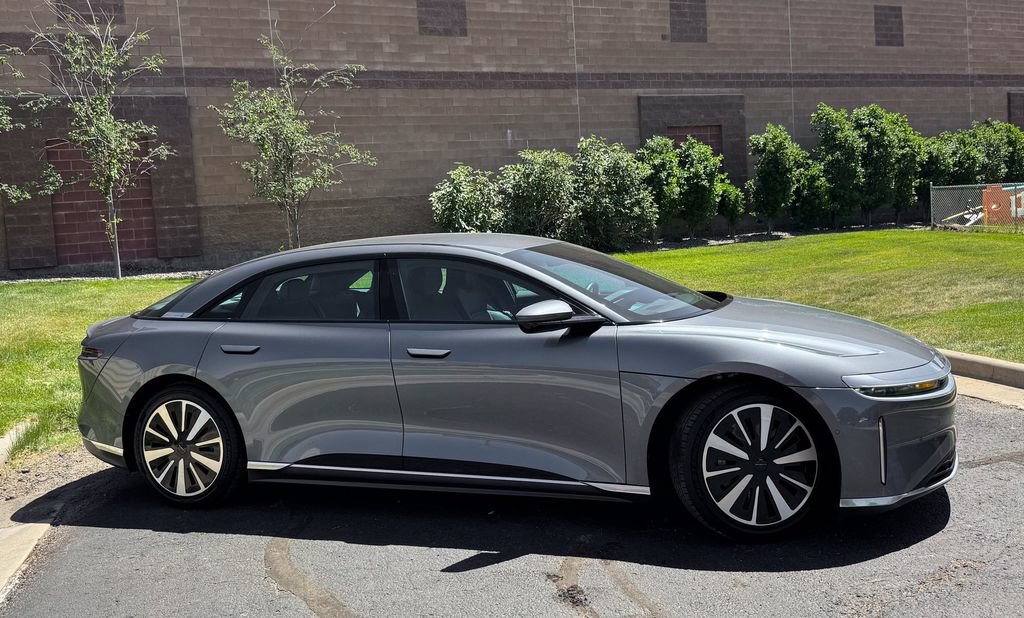 Used 2024 Lucid Air Touring AWD/4WD image 5