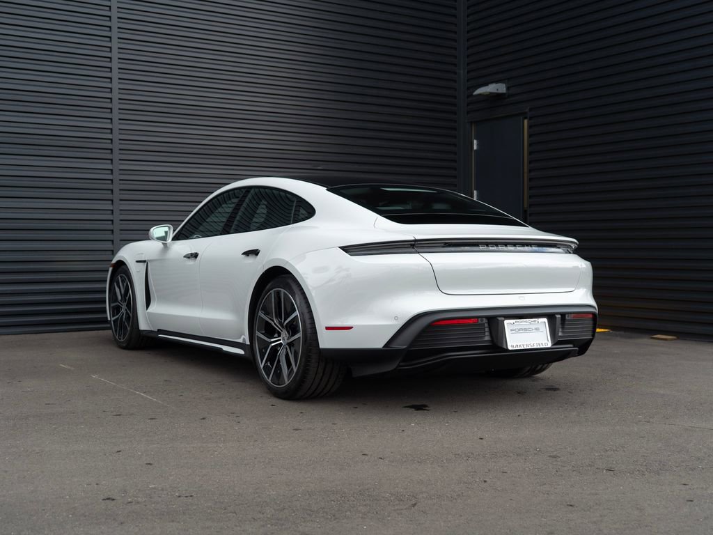 New 2026 Porsche Taycan image 3