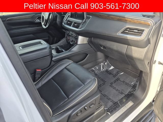 Used 2024 Chevrolet Suburban Premier RWD image 13