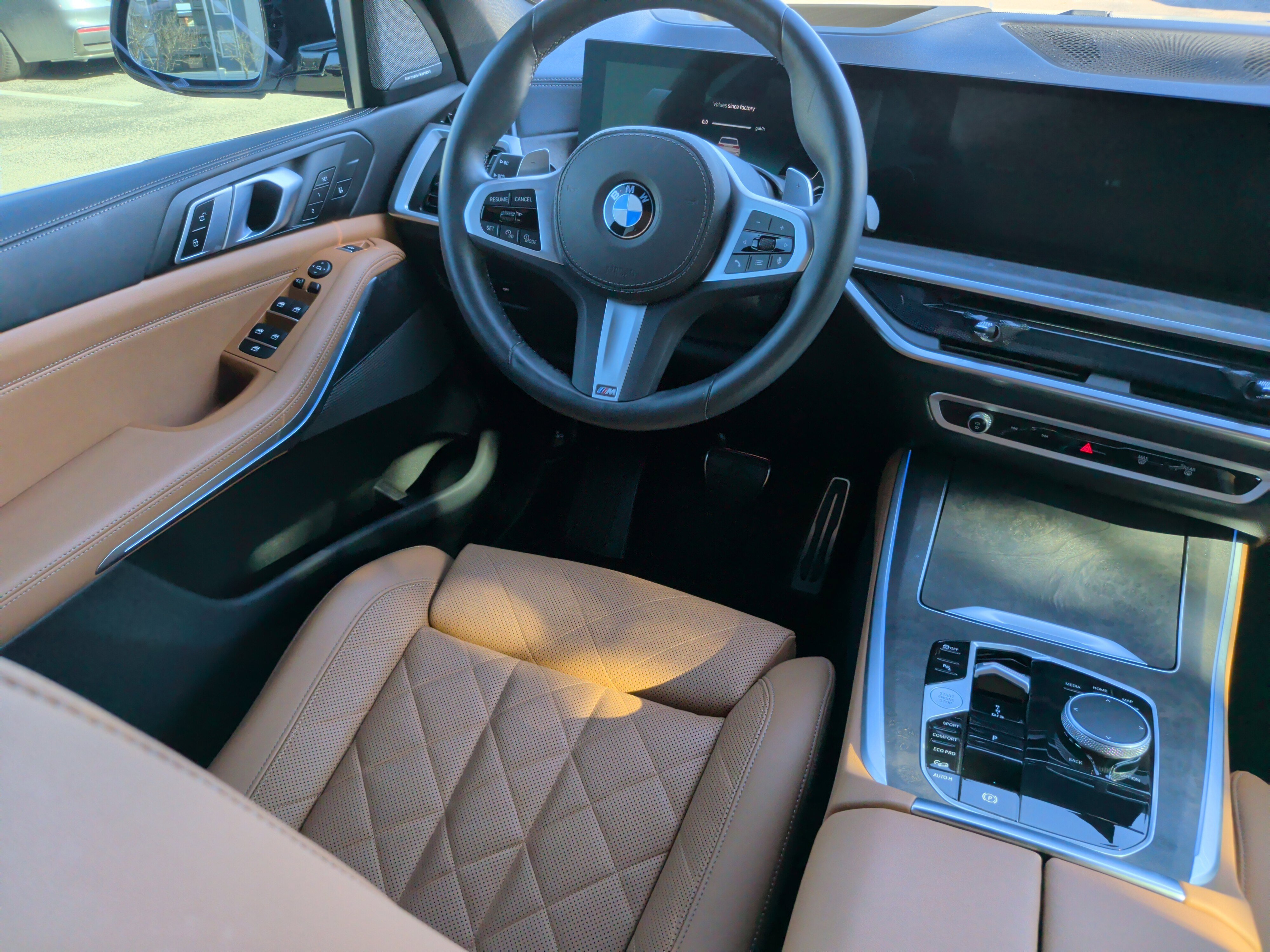 Certified 2025 BMW X5 xDrive40i w/ M Sport Package image 33