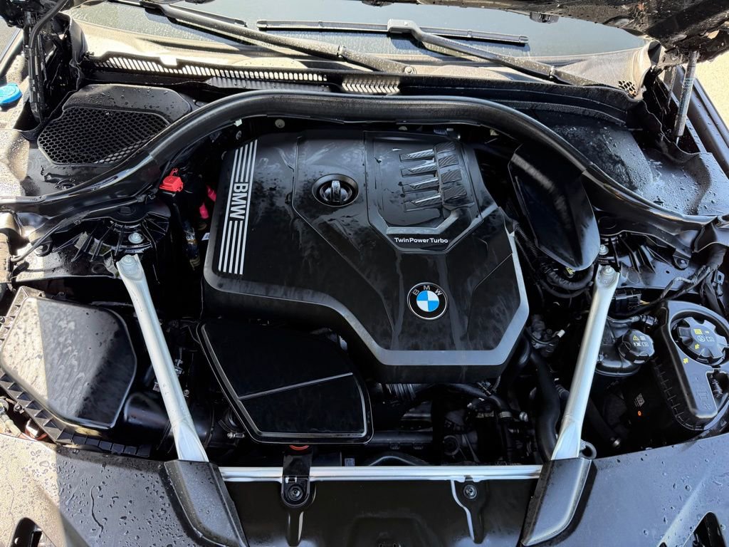 Used 2023 BMW 530i RWD image 13