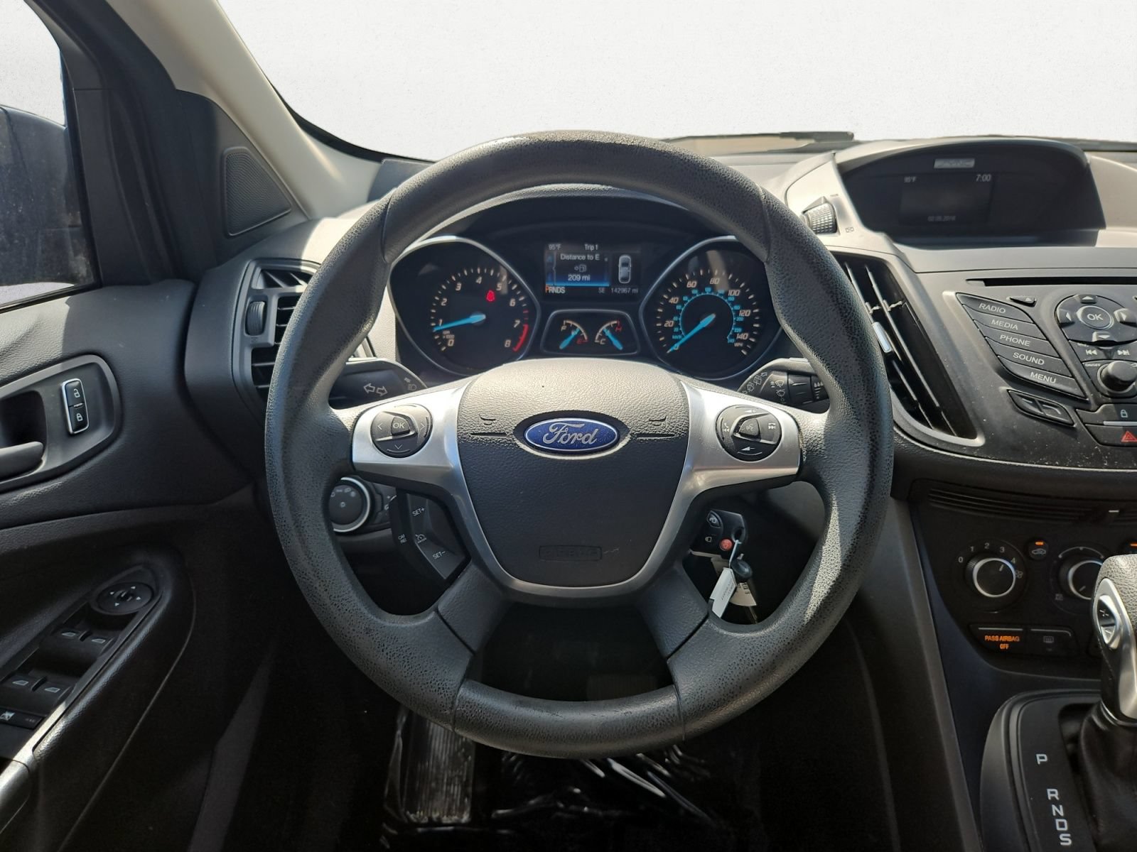 Used 2016 Ford Escape S FWD image 9