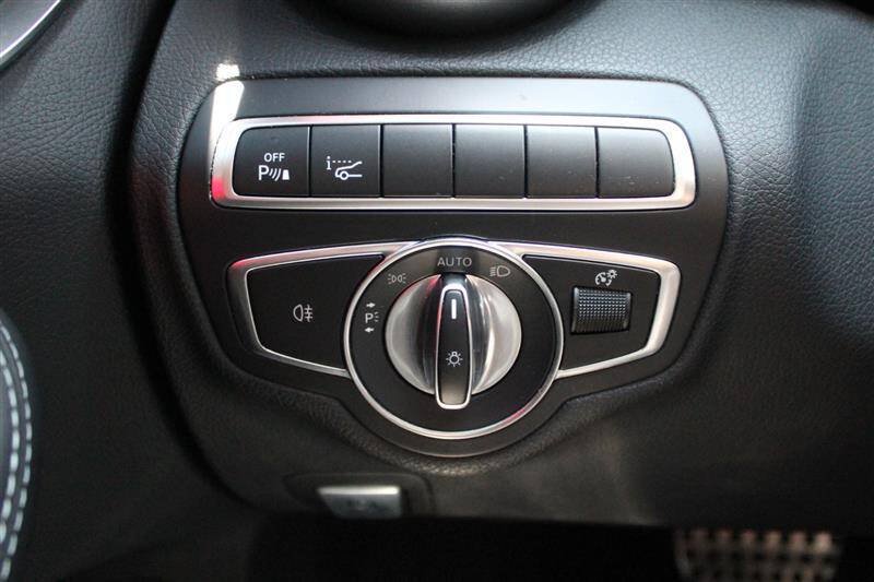 Used 2021 Mercedes-Benz C 63 AMG Sedan image 18
