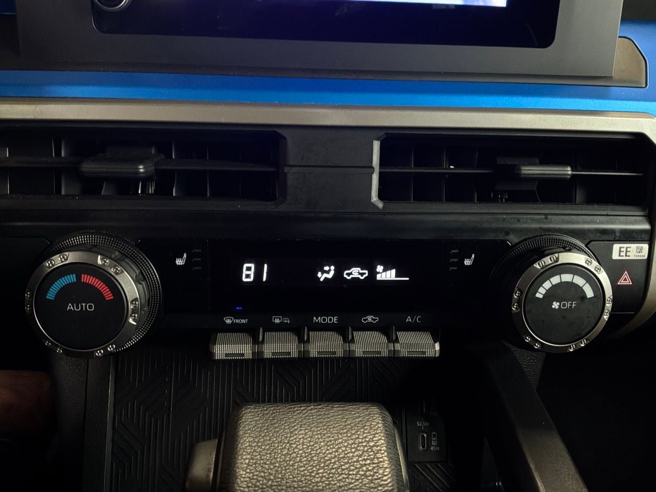 Used 2025 Toyota Tacoma TRD Off-Road AWD/4WD image 25