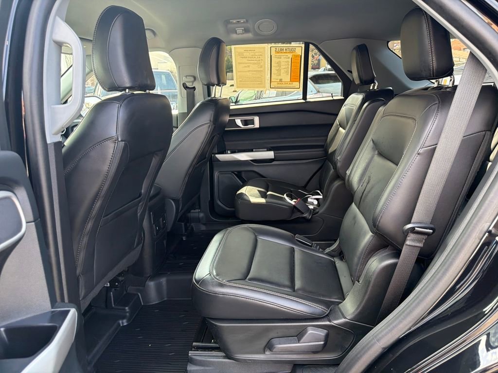 Used 2023 Ford Explorer XLT w/ Equipment Group 202A image 22