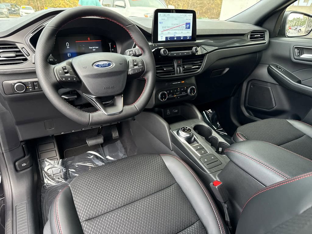 New 2026 Ford Escape ST-Line image 17