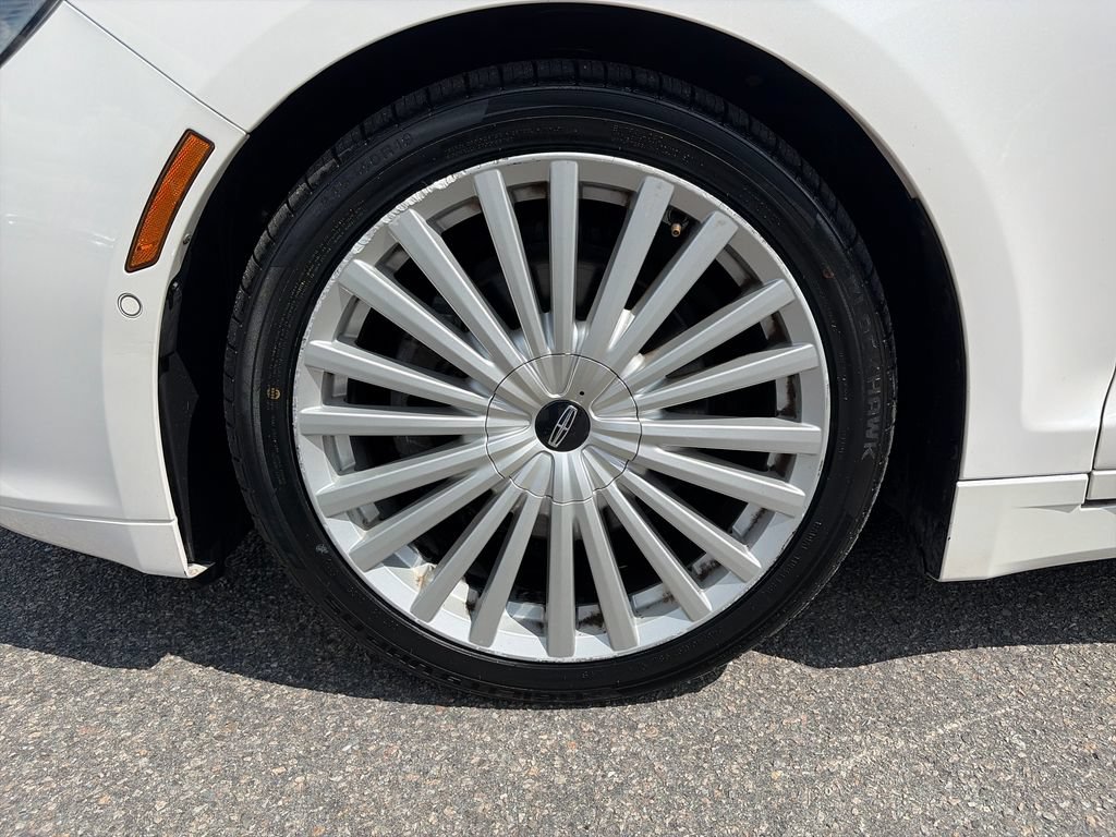 Used 2017 Lincoln MKZ Reserve w/ Luxury Package AWD/4WD image 19