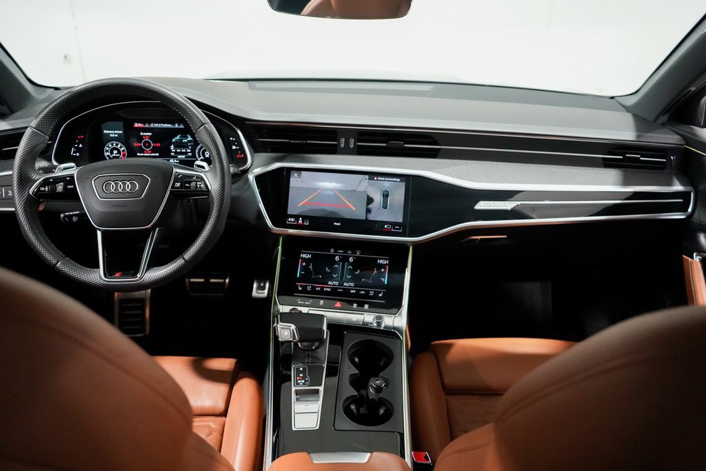 Used 2021 Audi RS 6 w/ Executive Package image 21