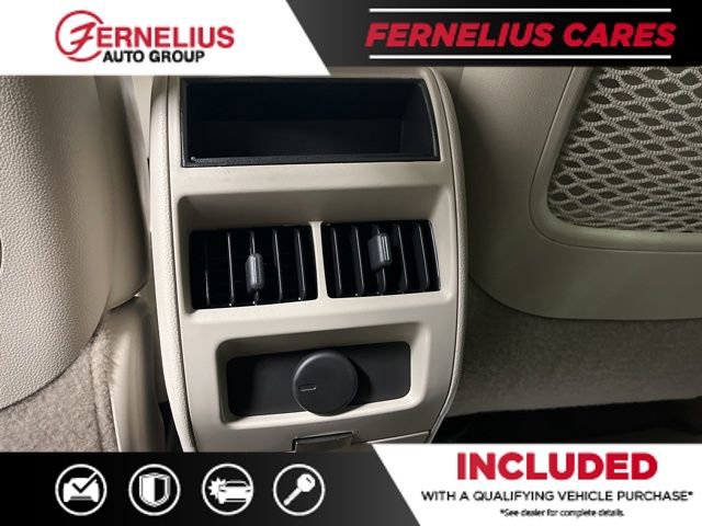 Used 2014 Cadillac SRX Luxury w/ Driver Awareness Package image 30