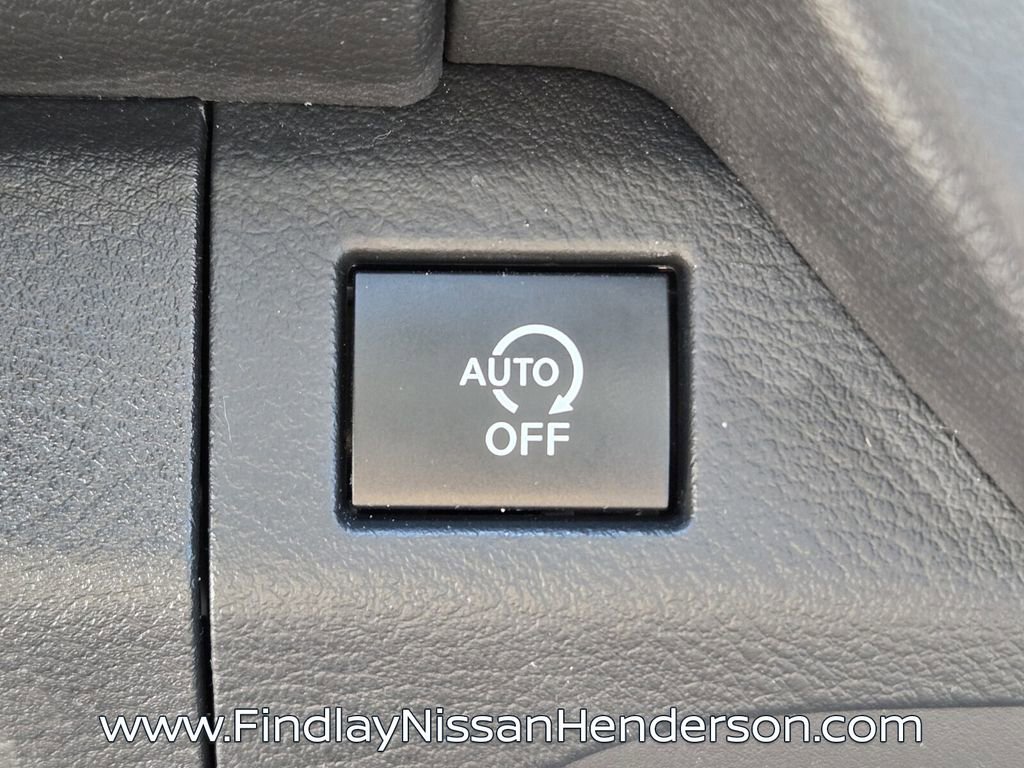 Used 2025 Nissan Frontier SV w/ SV Convenience Package image 28