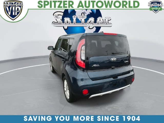 Used 2017 Kia Soul + FWD image 12
