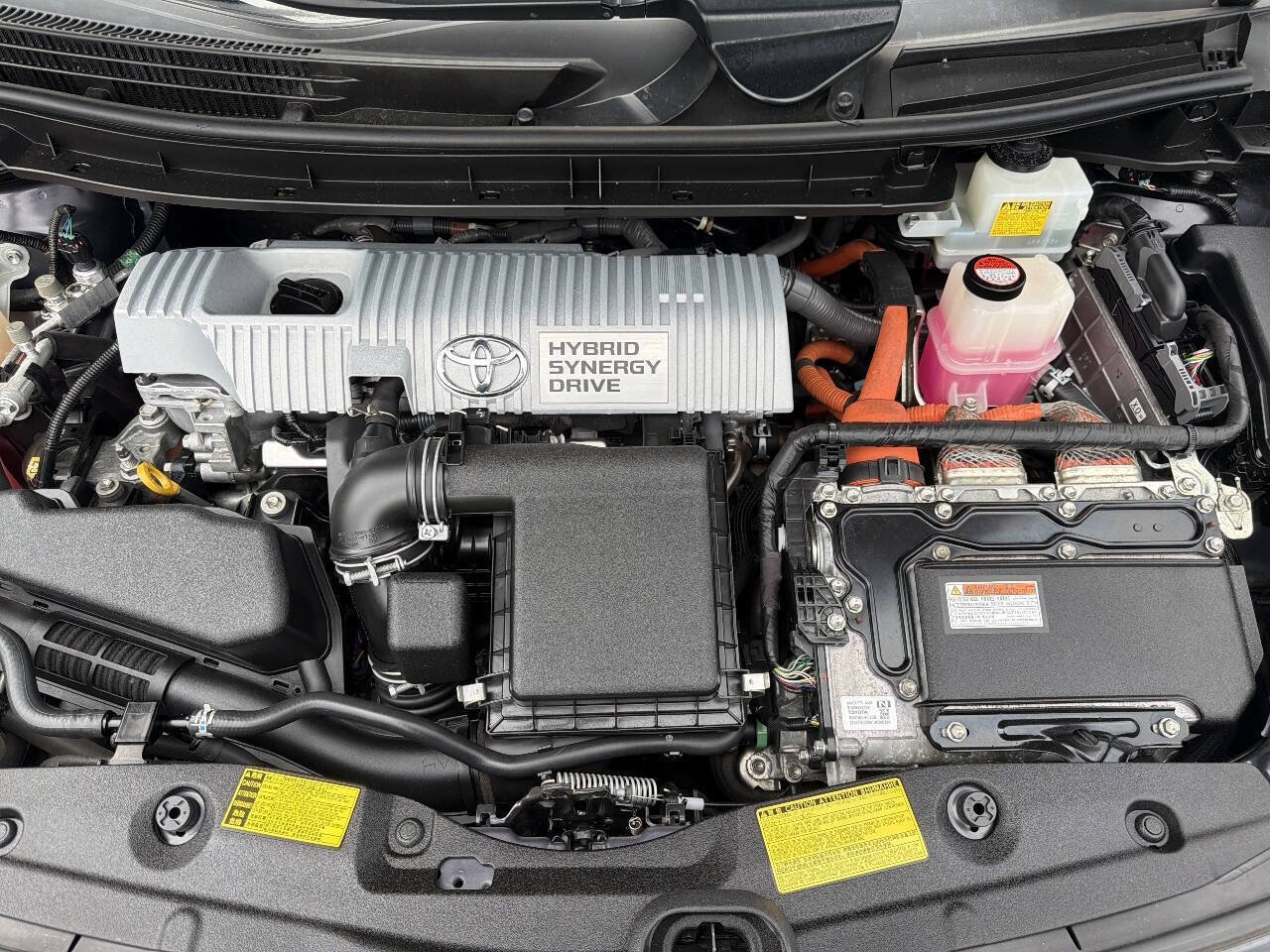 Used 2014 Toyota Prius Four FWD image 12