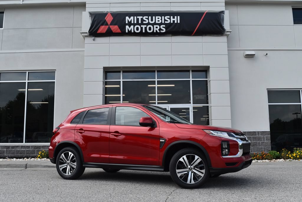 New 2027 Mitsubishi Outlander Sport ES