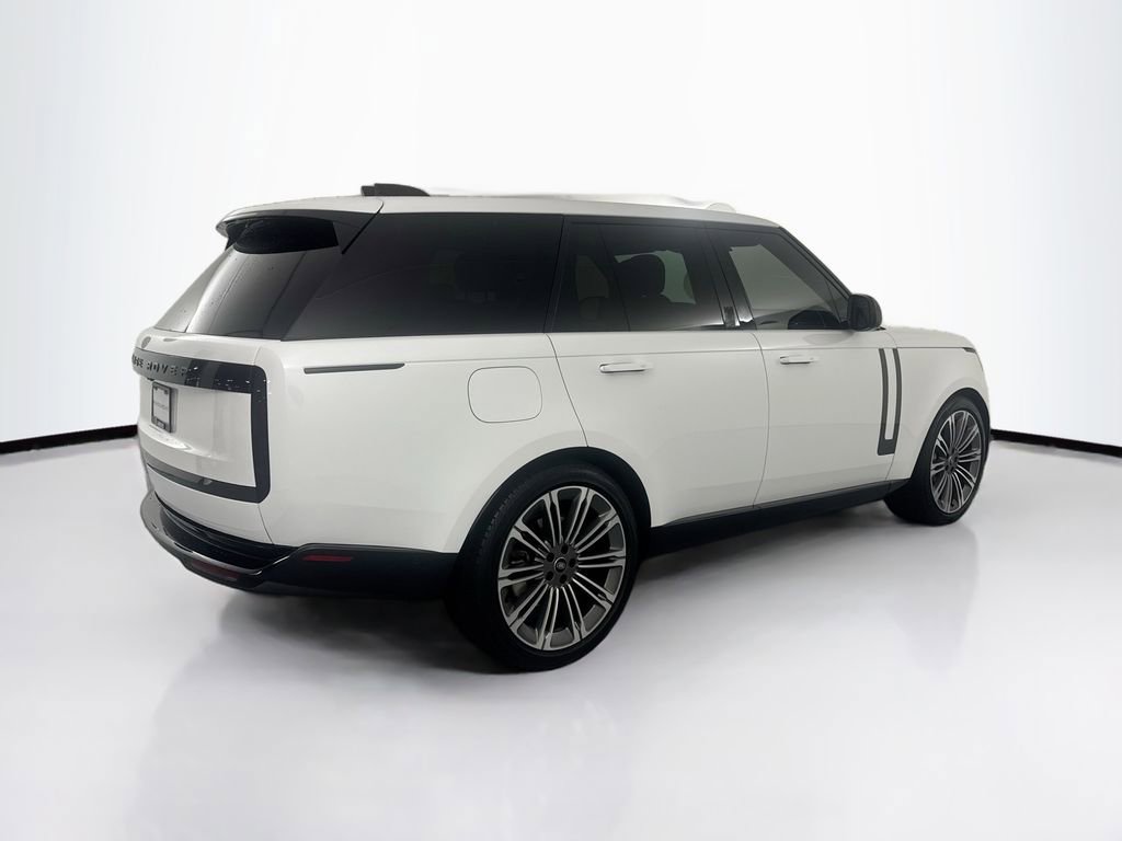 Certified 2024 Land Rover Range Rover SE AWD/4WD image 5